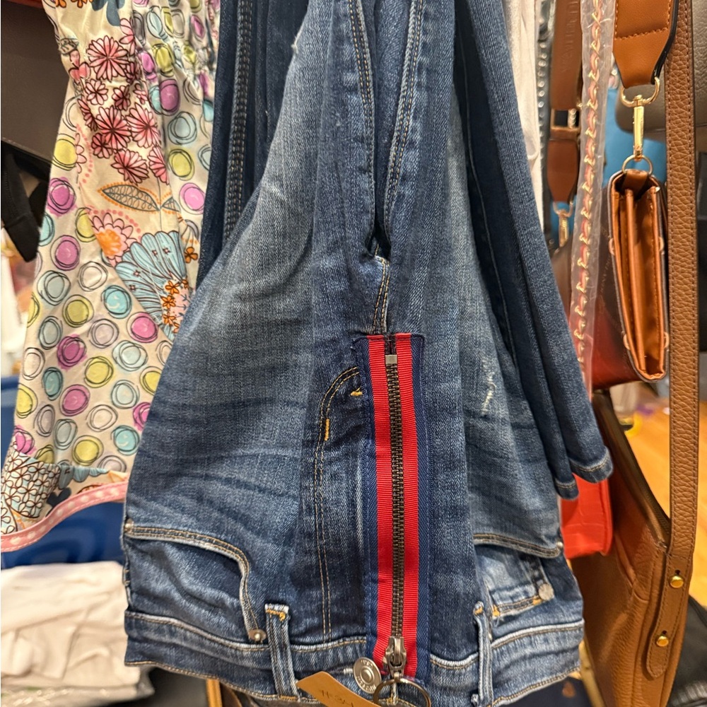 Hudson Jeans Blue Denim Side Zip Red Blue Ribbon Detail Size 27 Medium Wash